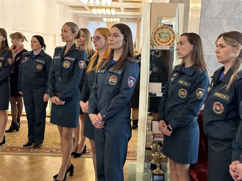 Героини в форме: как женщины МЧС Якутии несут спасение и вдохновение