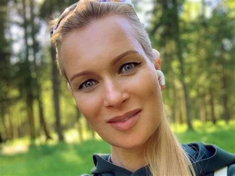 Как 51-летняя Олеся Судзиловская сохраняет природную красоту: главные советы актрисы