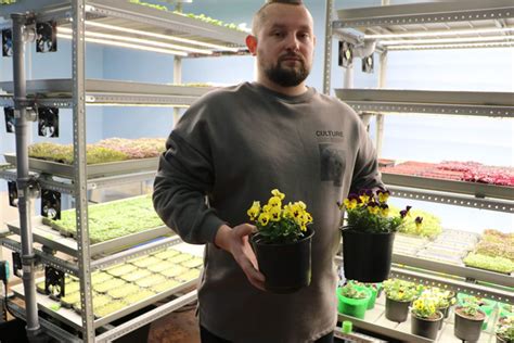 Как семья из Гулькевичей создала успешный садовый центр благодаря соцконтракту