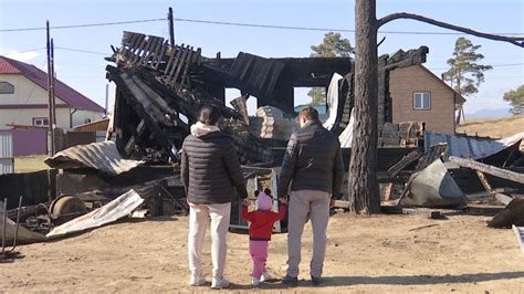 Когда огонь разрушает дом: как многодетная семья в Большом Истоке оказалась без крова