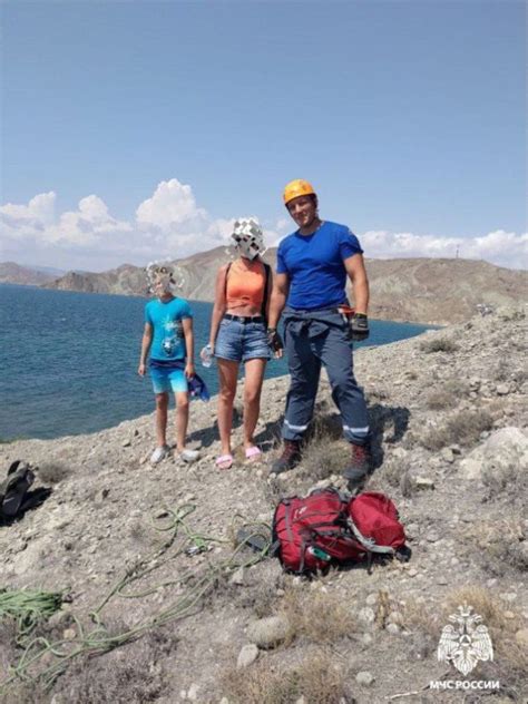 Отдых, обернувшийся бедой: как семья из Приморья застряла на горе